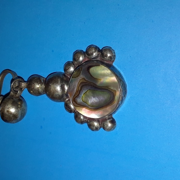 2 Vintage 1960s Mexican Sterling Silver Abalone Earrings - Picture 3 of 9